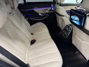 Mercedes-Benz S 560 V8 AMG Line 4matic lang