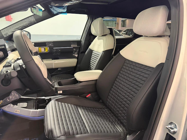 image du véhicule KIA EV4