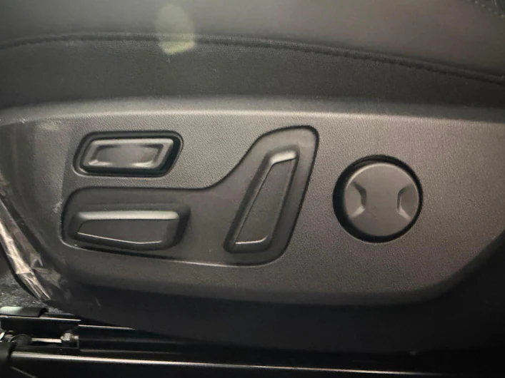 image du véhicule KIA EV4