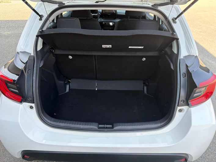 Fahrzeugbild TOYOTA YARIS
