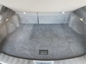 https://vehicle.imgix.net/4410562/967cfe61-53ac-49cb-a267-004b87612404.jpg