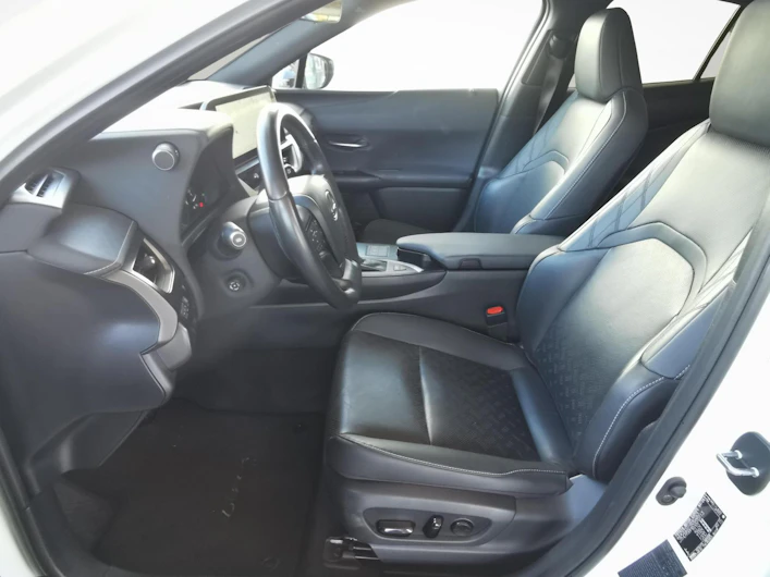 Fahrzeugbild LEXUS UX