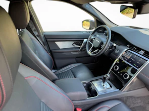 Fahrzeugbild LAND ROVER Discovery Sport 2.0 Si4 250 R-Dynamic SE