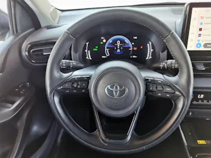 Toyota Yaris 1.5 VVT-i HSD Trend