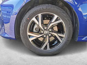 Toyota Yaris 1.5 VVT-i HSD Trend