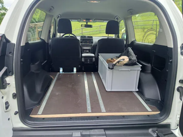 Toyota Land Cruiser 2.8 D 204 Profi