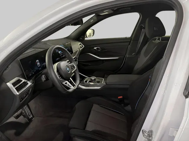 BMW 330e xDrive Touring M Sport
