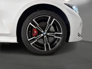 BMW 330e xDrive Touring M Sport