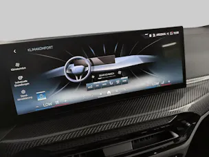 BMW 330e xDrive Touring M Sport