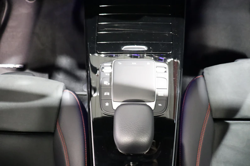 image du véhicule MERCEDES-BENZ A 250