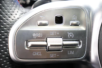 https://vehicle.imgix.net/4410617/84a38c8b-56e6-4820-8b08-76bac144f841.JPG