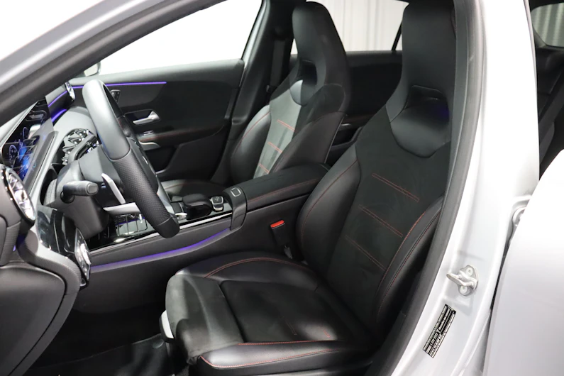 image du véhicule MERCEDES-BENZ A 250
