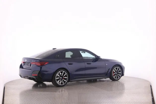 BMW i4 xDrive40