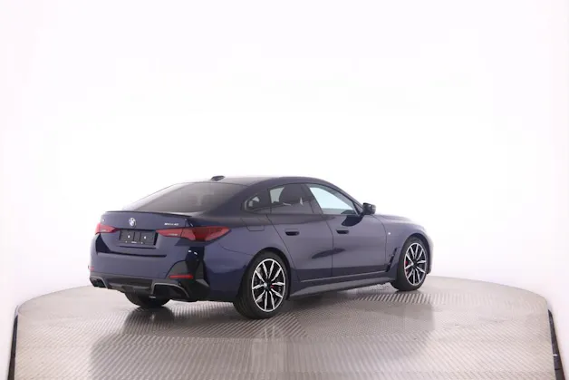 BMW i4 xDrive40