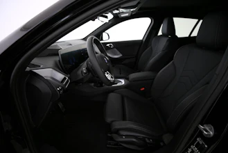 https://vehicle.imgix.net/4410647/29aa3648-73a3-436c-aaf2-02f6d0049e48.jpg
