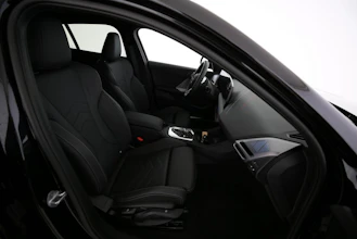 https://vehicle.imgix.net/4410647/386dee10-a1c2-43bb-a785-e22416b451a5.jpg