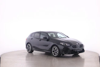 https://vehicle.imgix.net/4410647/fdaad9dd-7947-4a92-a46d-302568cb6cd5.jpg