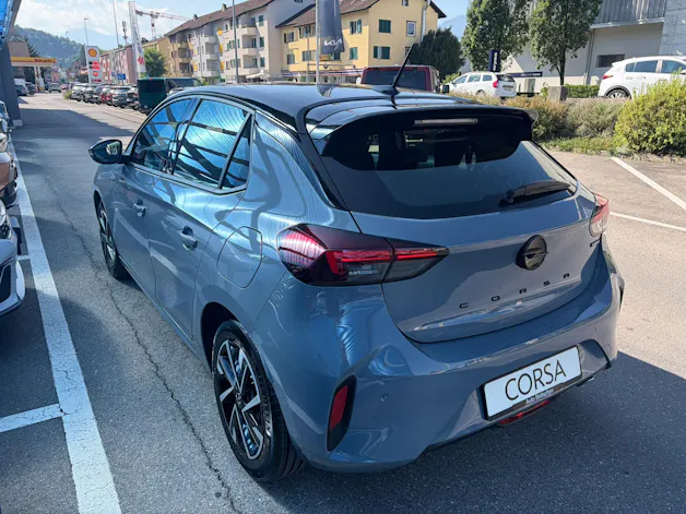 Opel Corsa 1.2 T Hybrid Viva