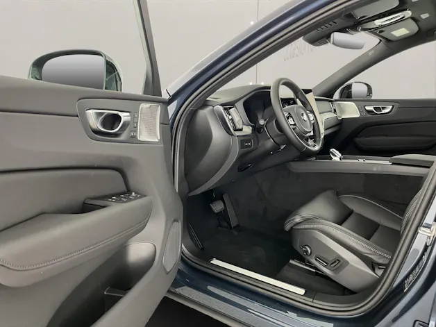 Volvo XC60 2.0 T8 TE Black Edition eAWD
