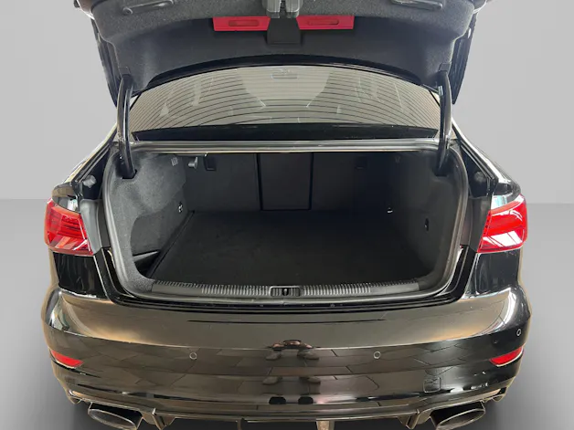 Audi RS3 Limousine 2.5 T FSI quattro S-Tronic
