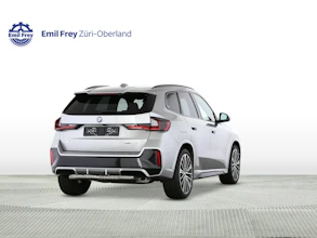 https://vehicle.imgix.net/4410720/1c7c15b4-9300-49b4-8b52-57f430cf168b.jpg