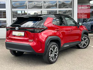 Toyota Yaris Cross 1.5 VVT-i HSD Elegant AWD-i