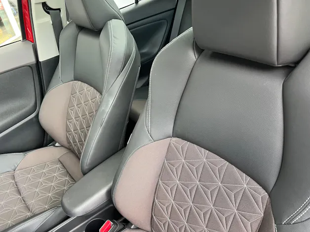 Toyota Yaris Cross 1.5 VVT-i HSD Elegant AWD-i