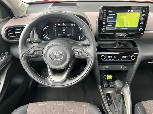 Toyota Yaris Cross 1.5 VVT-i HSD Elegant AWD-i