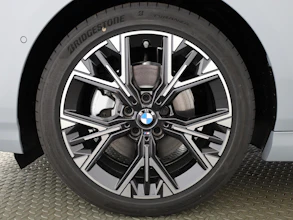 https://vehicle.imgix.net/4410749/a732138f-56f3-497c-a5dd-499ced67a5b5.jpg
