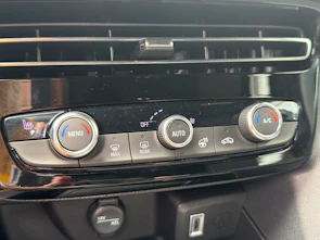 image du véhicule OPEL Mokka 1.2 T 145 HEV GS Viva