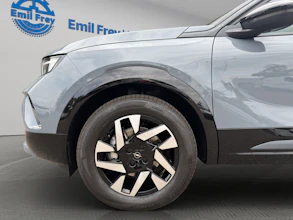 https://vehicle.imgix.net/4410769/beb12567-766c-4754-8bf0-122436618d54.jpg