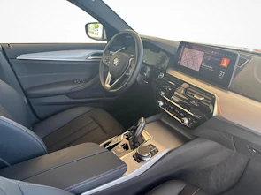 Fahrzeugbild BMW 520d xDrive Touring