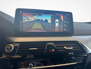 https://vehicle.imgix.net/4410808/bcd7ef4f-9af5-46fc-b339-7fa480e879e0.jpg