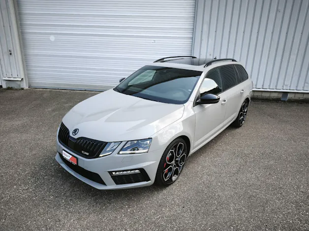 Škoda Octavia Combi 2.0 TSI 245 RS DSG