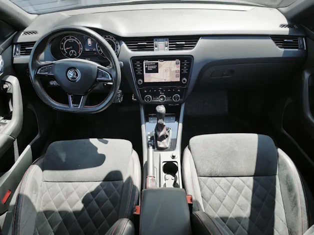 Škoda Octavia Combi 2.0 TSI 245 RS DSG