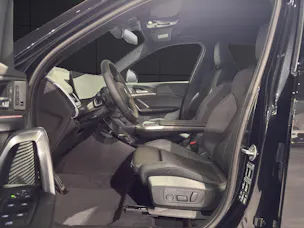 BMW X1 20d xDrive paddles