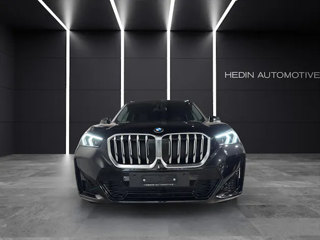 BMW X1 20d xDrive paddles