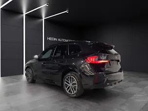 BMW X1 20d xDrive paddles