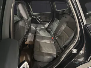BMW X1 20d xDrive paddles