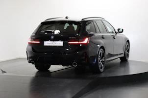 image du véhicule BMW 330e xDrive SAG Touring