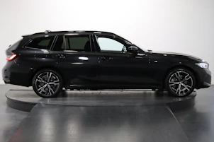image du véhicule BMW 330e xDrive SAG Touring
