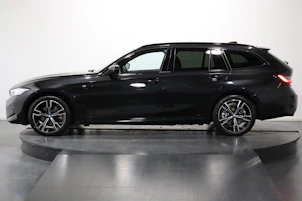 image du véhicule BMW 330e xDrive SAG Touring