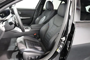image du véhicule BMW 330e xDrive SAG Touring
