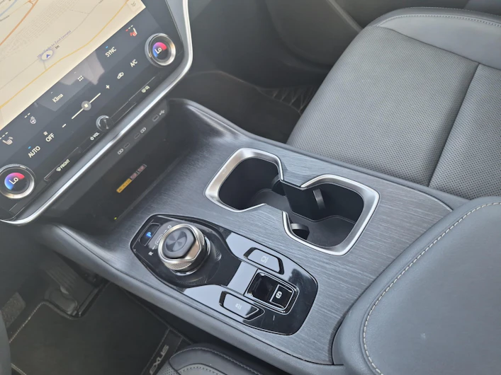 Fahrzeugbild LEXUS RZ