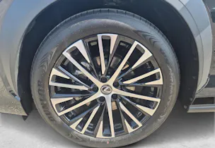 Lexus RZ 450e Comfort