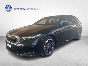 BMW 520d xDrive Touring / Jetzt mit attraktivem 1.99% Leasing