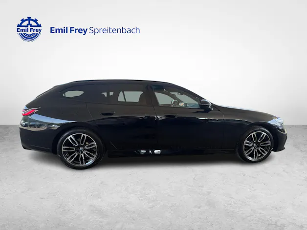 BMW 520d xDrive Touring / Jetzt mit attraktivem 1.99% Leasing
