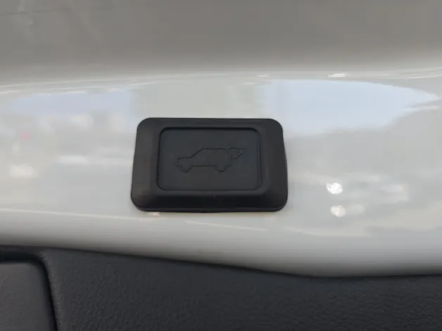 Toyota RAV4 2.5 Plug-In-Hybrid GR Sport / ab 3,99% Leasing bei Abschluss einer Protect Autoversicherung