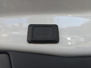 Fahrzeugbild TOYOTA RAV4 2.5 Plug-In-Hybrid GR Sport / ab 3,99% Leasing bei Abschluss einer Protect Autoversicherung