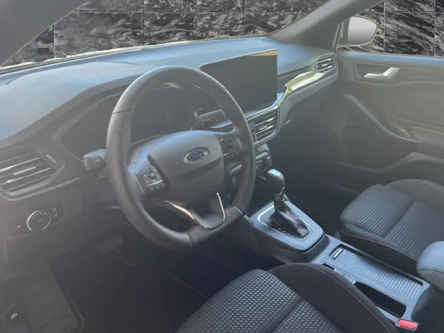 Ford Focus Station Wagon 1.0i EcoB Mild-Hybrid 155 ST-Line X